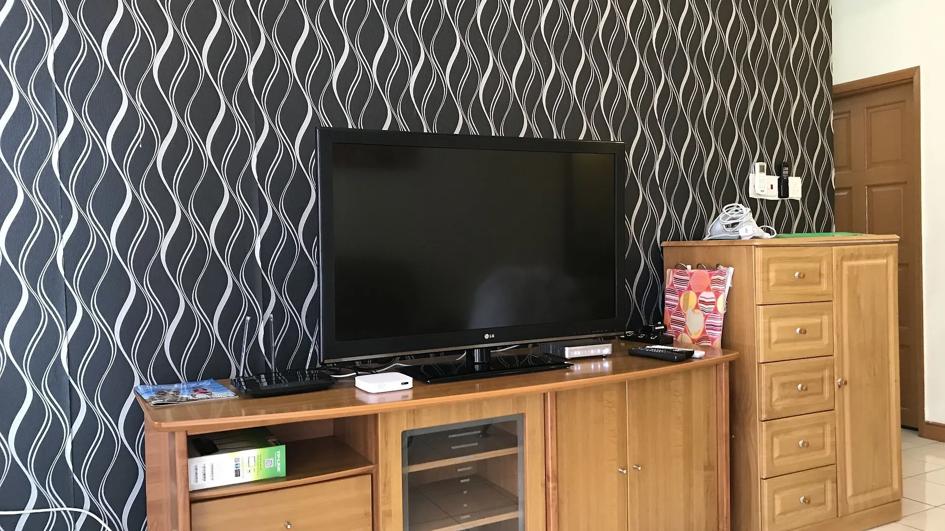 Sunset & Seaview Vacation Condos At Marina Court Resort Condo コタキナバル 3*,  マレーシア