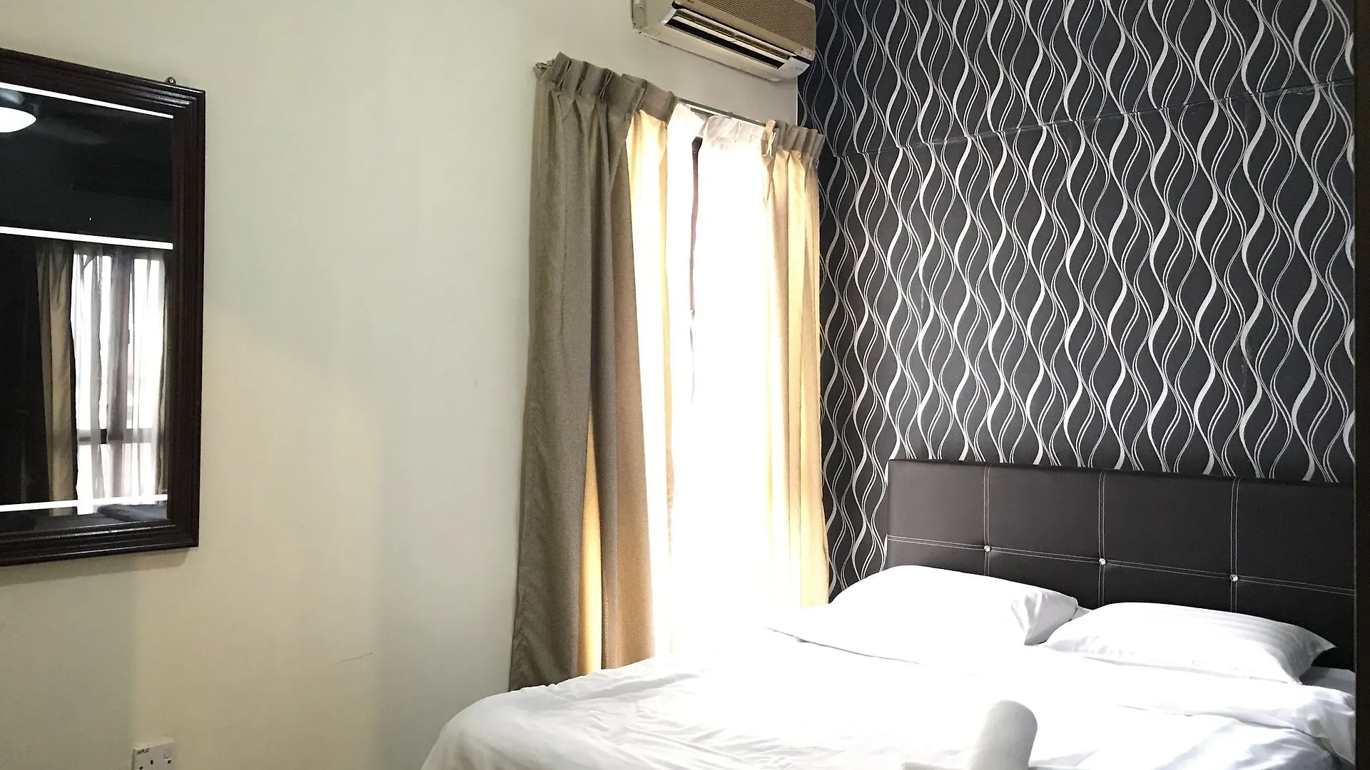 Sunset & Seaview Vacation Condos At Marina Court Resort Condo 亞庇 酒店
