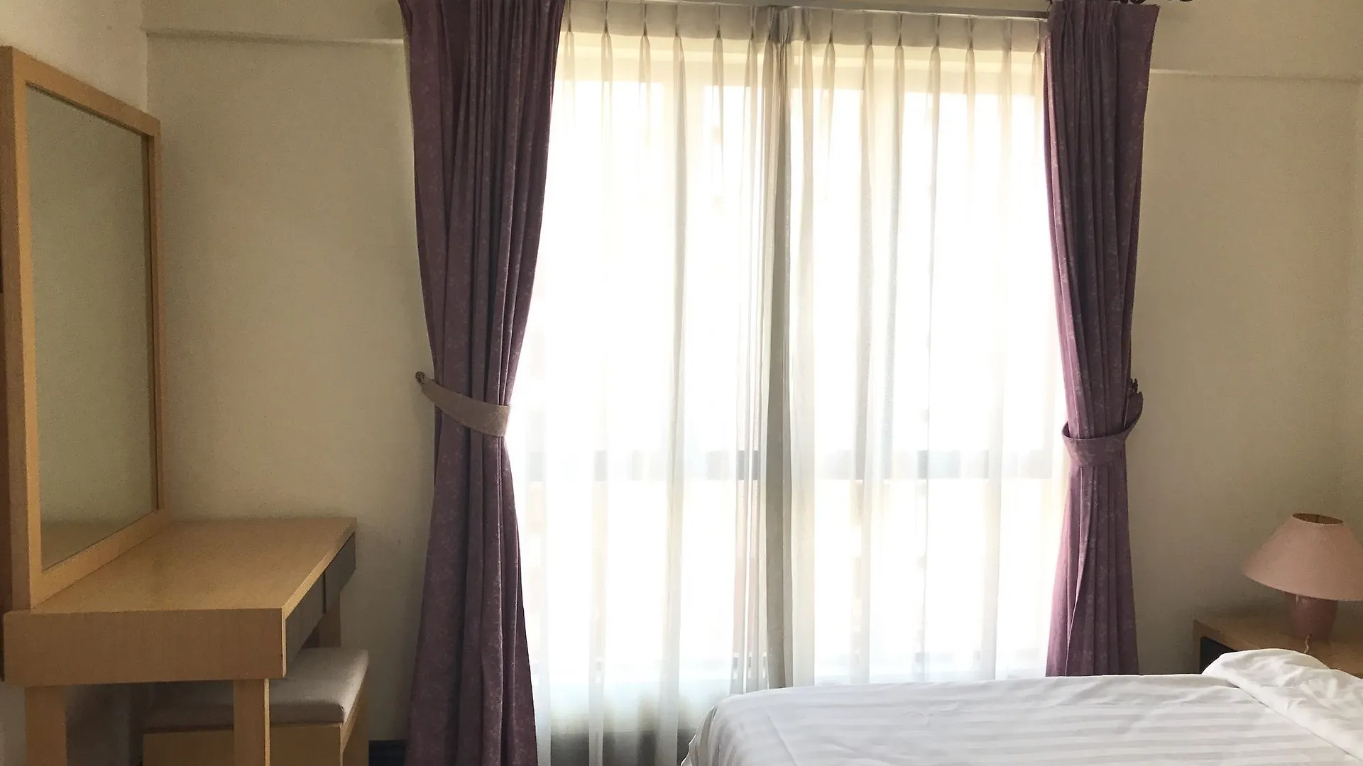 Sunset & Seaview Vacation Condos At Marina Court Resort Condo 亞庇 酒店