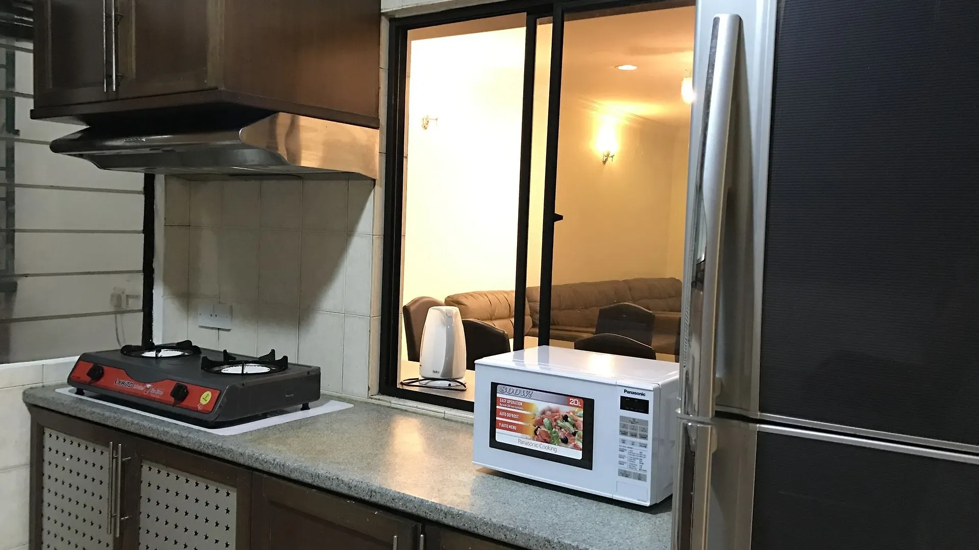 Sunset & Seaview Vacation Condos At Marina Court Resort Condo 亞庇 3*,
